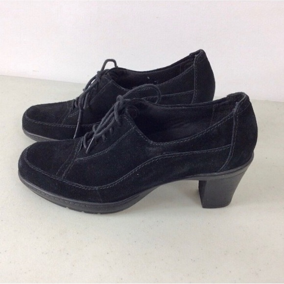 Clarks Suede Shoes Heels Womens 7 - Picture 6 of 8